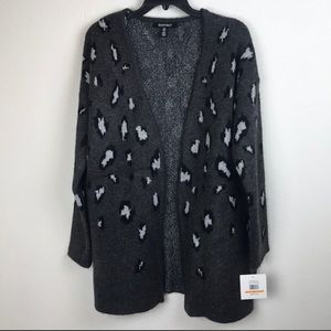 NWT Ellen Tracy leopard cardigan.